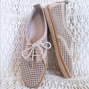 Cole Haan Beige Lace Up Oxford Shoes